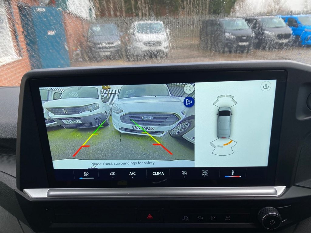 Used Volkswagen Transporter 2025 for sale - 77171695: Photo 14