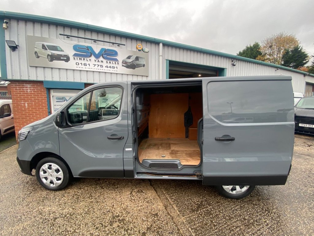 Used Renault Trafic 2022 for sale - 76439259: Photo 10