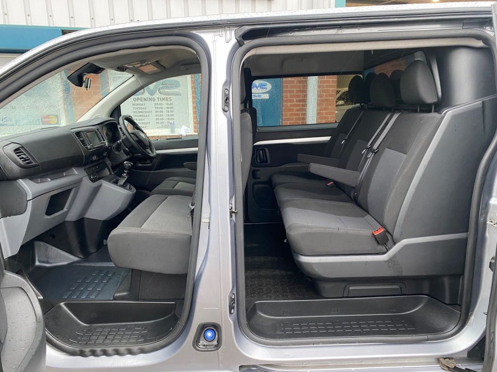 Used Vauxhall Vivaro 2021 for sale - 76797687: Photo 11