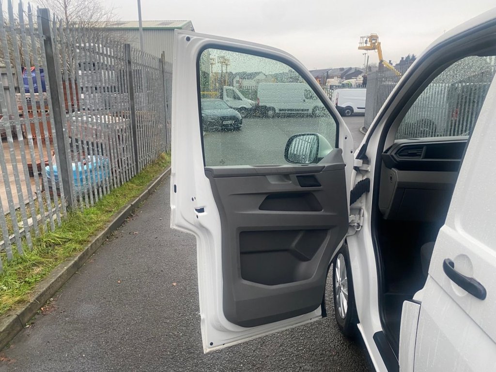 Used Volkswagen Transporter 2022 for sale - 77241552: Photo 23