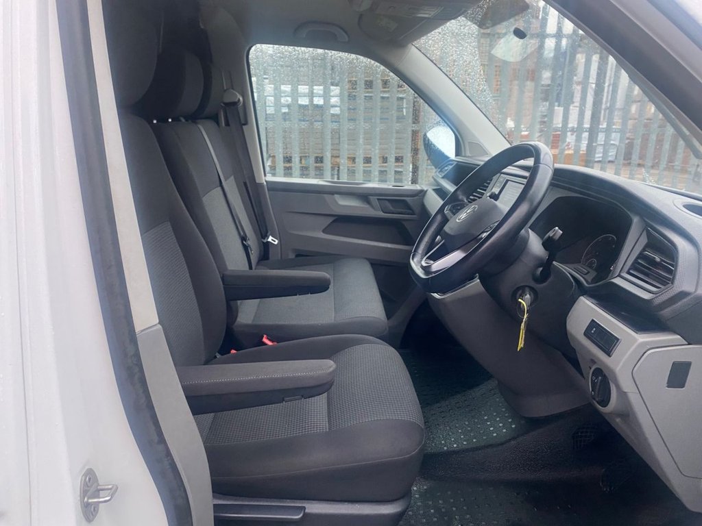Used Volkswagen Transporter 2022 for sale - 77241552: Photo 3