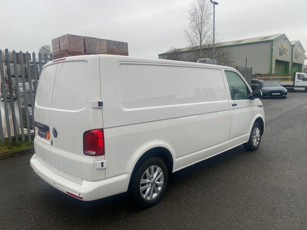 Used Volkswagen Transporter 2022 for sale - 77241552: Photo 6