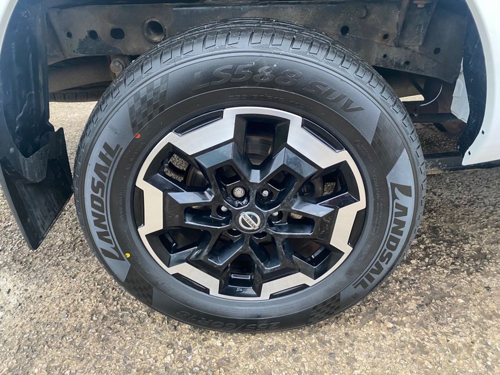 Used Nissan Navara 2021 for sale - 77680426: Photo 25