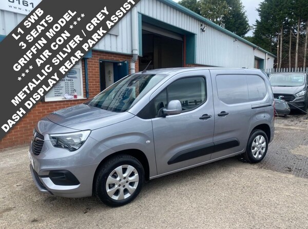 Used Vauxhall Combo 2021 for sale - 75666548: Photo 2
