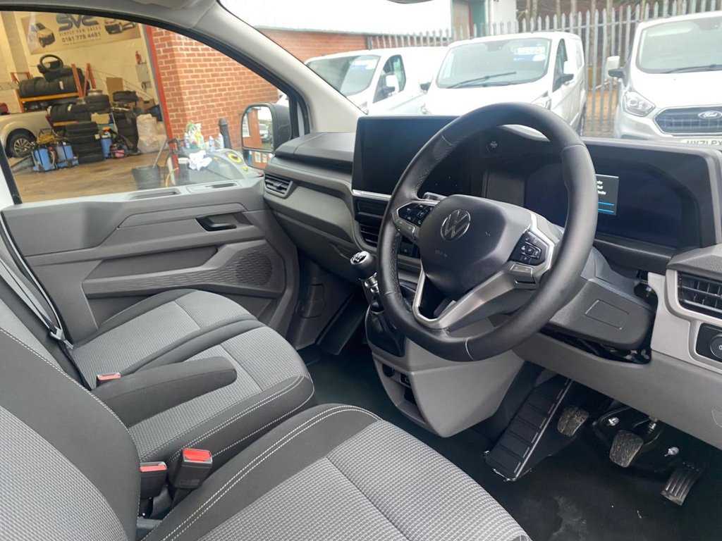 Used Volkswagen Transporter 2025 for sale - 76724644: Photo 10