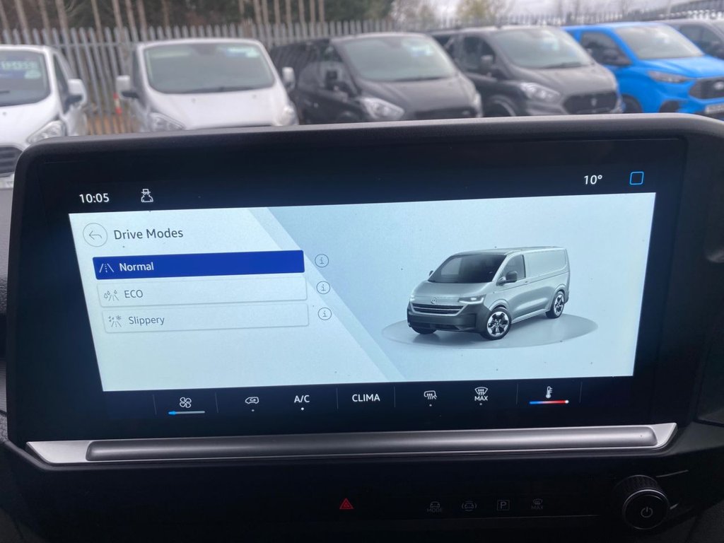 Used Volkswagen Transporter 2025 for sale - 76724644: Photo 16