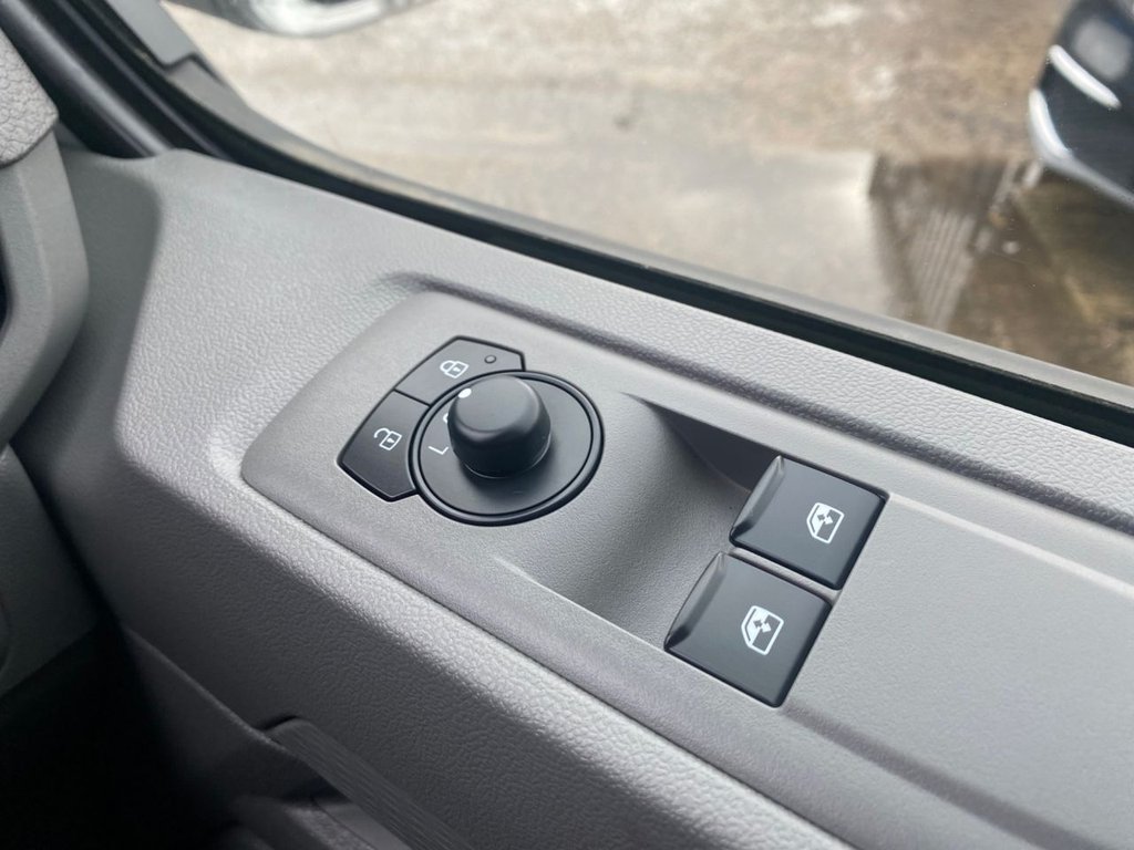 Used Volkswagen Transporter 2025 for sale - 76724644: Photo 23