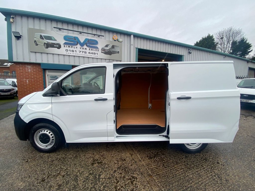 Used Volkswagen Transporter 2025 for sale - 76724644: Photo 9