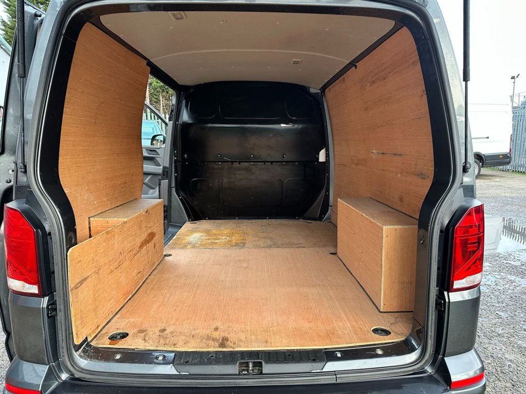 Used Volkswagen Transporter 2021 for sale - 77547137: Photo 18