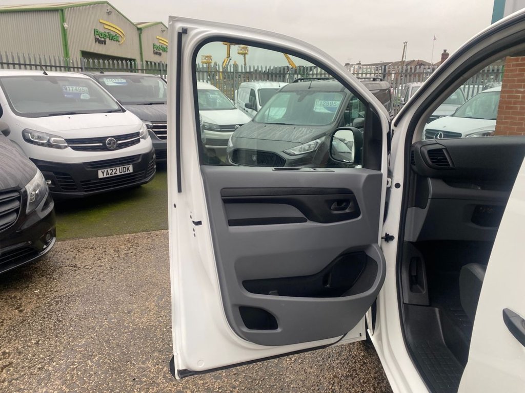 Used Vauxhall Vivaro 2021 for sale - 77140099: Photo 23