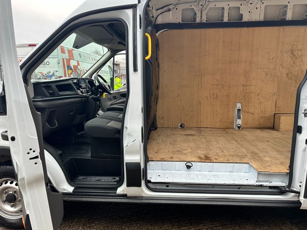 Used Ford Transit 2023 for sale - 77608589: Photo 18