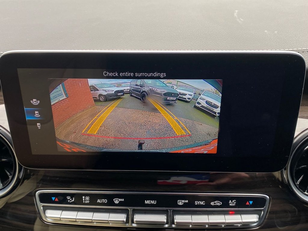 Used Mercedes-Benz V-Class 2022 for sale - 76590754: Photo 16