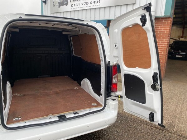 Used Vauxhall Combo 2020 for sale - 72823407: Photo 25