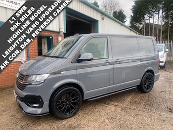 Used Volkswagen Transporter 2021 for sale - 77236301: Photo