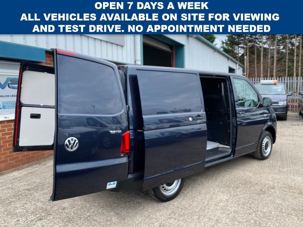 Used Volkswagen Transporter 2017 for sale - 76985942: Photo 7