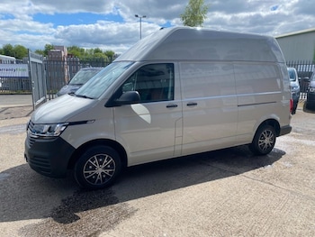Used Volkswagen Transporter 2021 for sale - 78544594: Photo