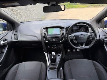 Used Ford Focus 2017 for sale - 79794278: Photo