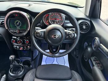 Used MINI Hatch 2018 for sale - 79794583: Photo