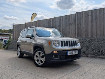 Used Jeep Renegade 2016 for sale - 79794054: Photo