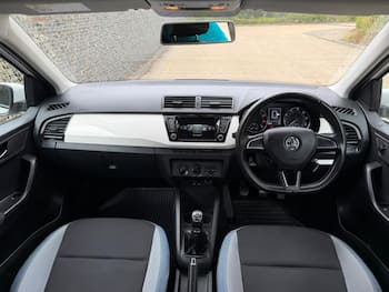 Used Skoda Fabia 2015 for sale - 79807271: Photo