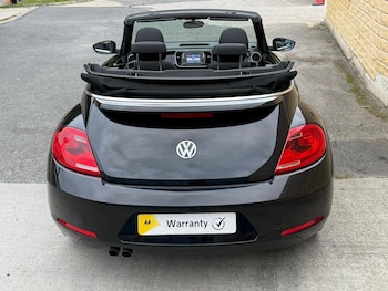 Used Volkswagen Beetle 2015 for sale - 78934423: Photo