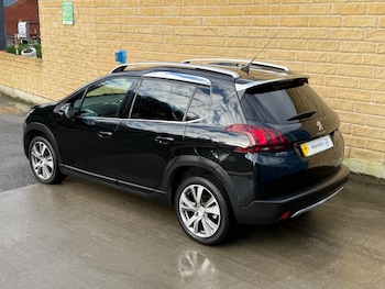 Used Peugeot 2008 2019 for sale - 78934001: Photo