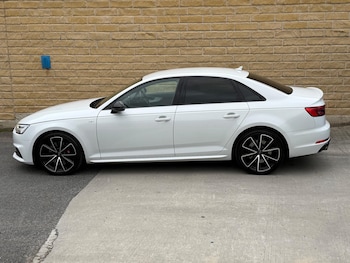 Used Audi A4 2017 for sale - 78935228: Photo