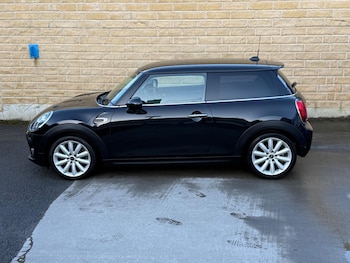 Used MINI Hatch 2018 for sale - 78934827: Photo