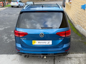 Used Volkswagen Touran 2017 for sale - 78947399: Photo