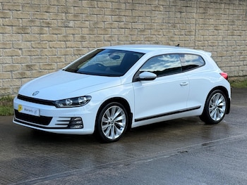 Used Volkswagen Scirocco 2015 for sale - 78934088: Photo