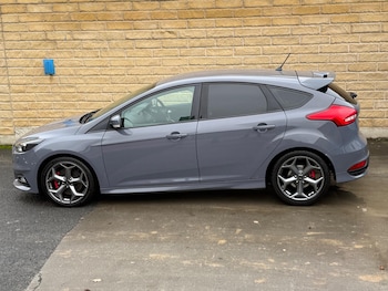 Used Ford Focus 2017 for sale - 78934798: Photo