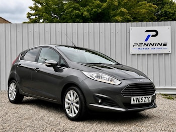 Used Ford Fiesta 2015 for sale - 79236896: Photo