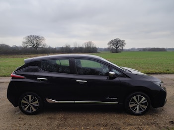 Used Nissan Leaf 2018 for sale - 77449904: Photo
