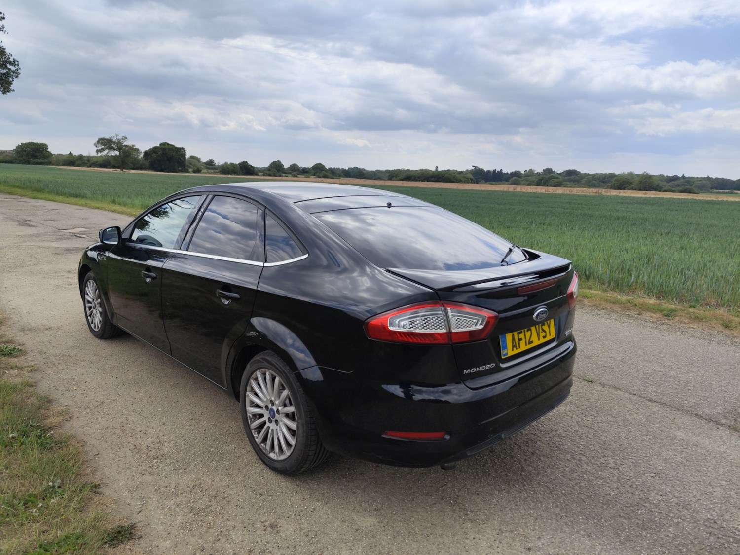 Ford Mondeo 2012 (12) - 1.6 TDCi Eco Zetec Business Edition 5dr [SS] - Image 12