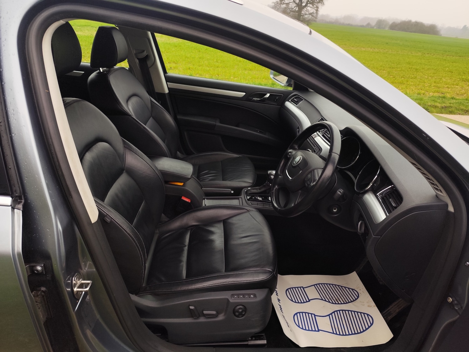 Used Skoda Superb 2012 for sale - 77801934: Photo 16