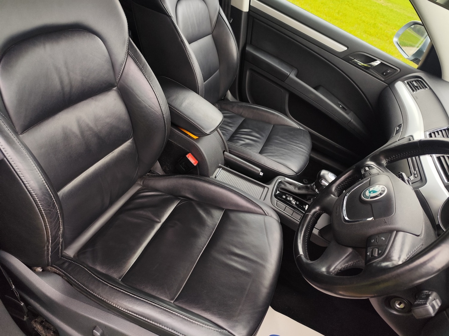 Used Skoda Superb 2012 for sale - 77801934: Photo 18