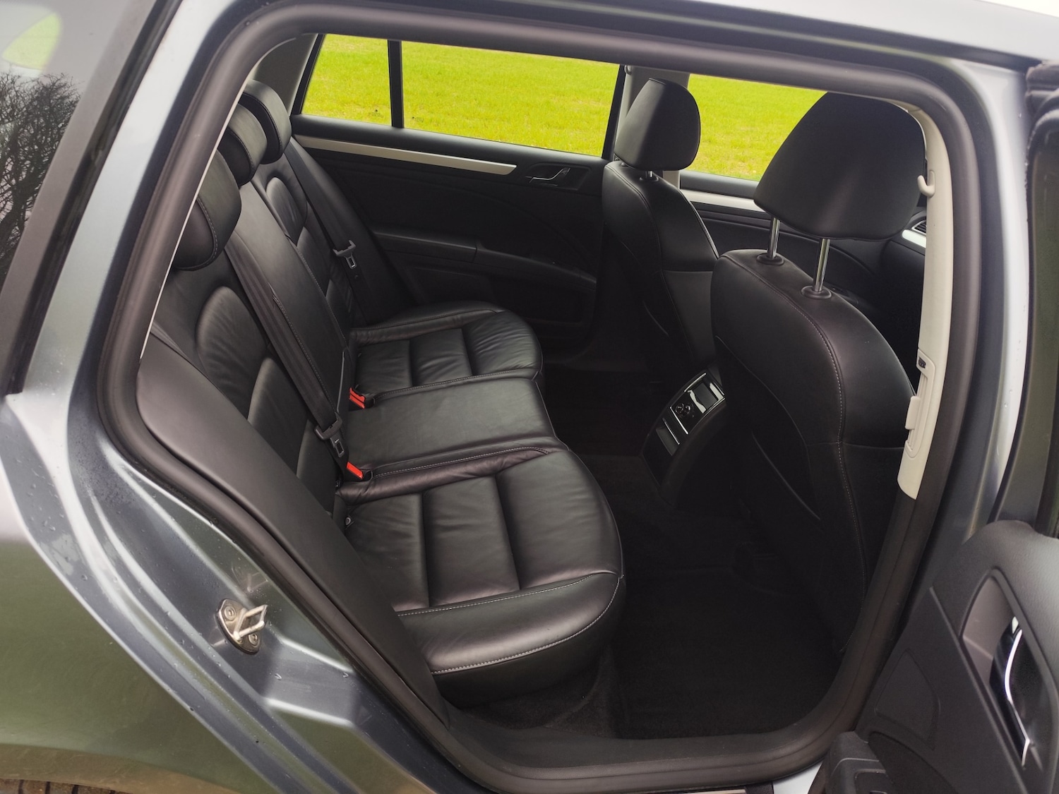 Used Skoda Superb 2012 for sale - 77801934: Photo 19