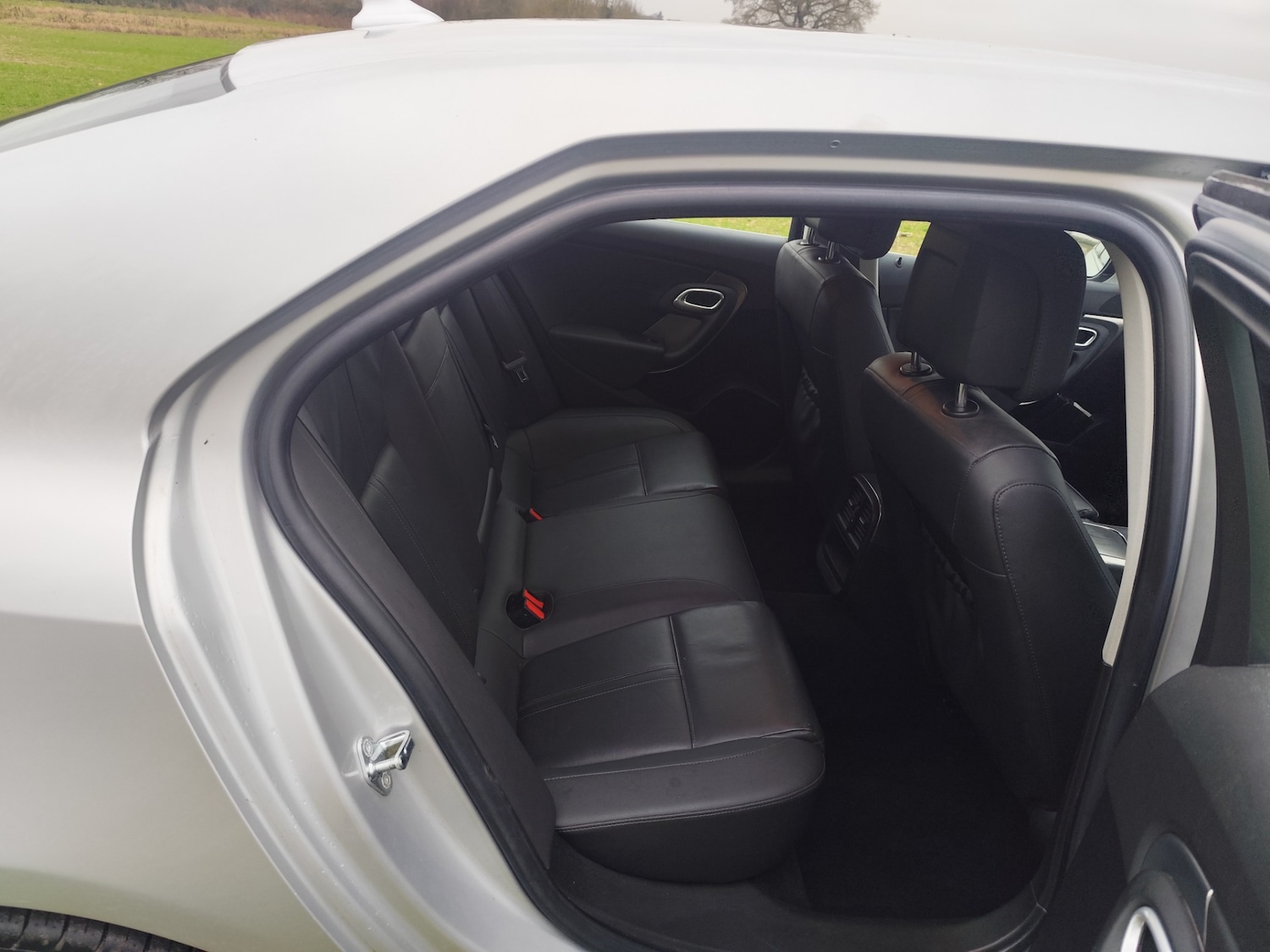 Used Saab 9-5 2011 for sale - 77089604: Photo 12