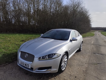 2012 (12) - 2.2d Premium Luxury 4dr Auto