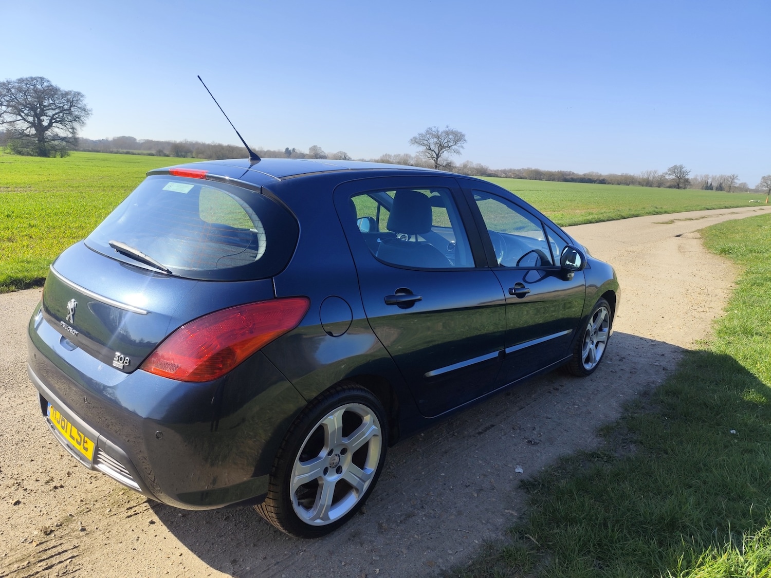 Used Peugeot 308 2011 for sale - 77932697: Photo 12