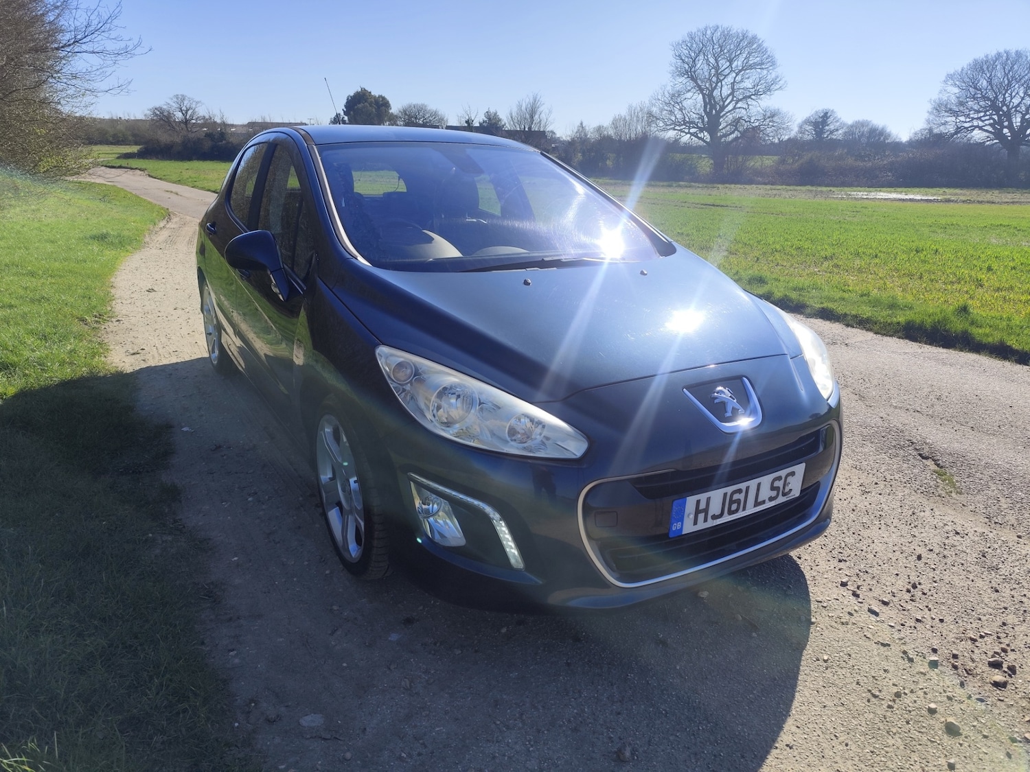 Used Peugeot 308 2011 for sale - 77932697: Photo 3
