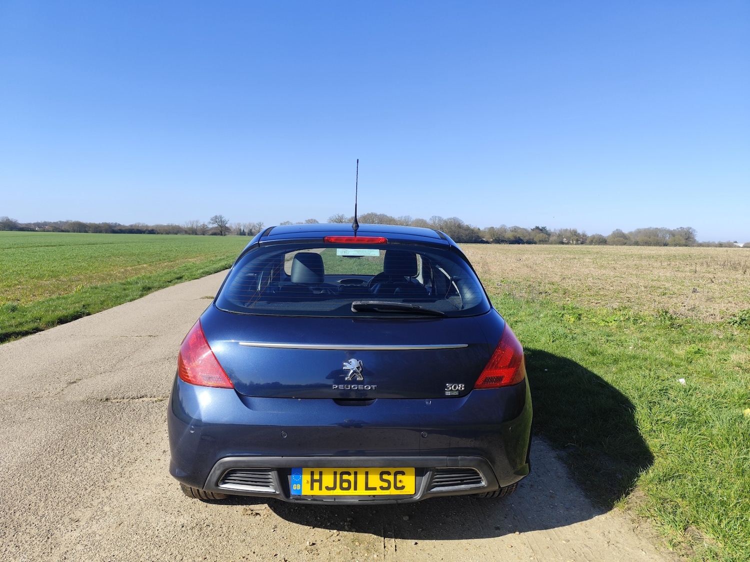 Used Peugeot 308 2011 for sale - 77932697: Photo 9