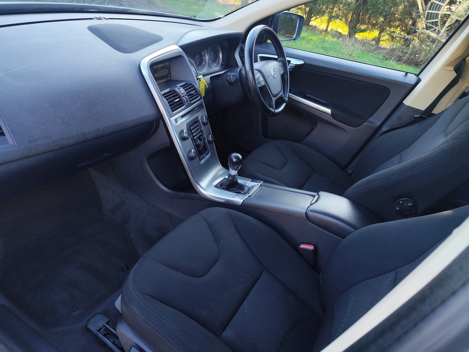 Used Volvo XC60 2012 for sale - 77260908: Photo 24