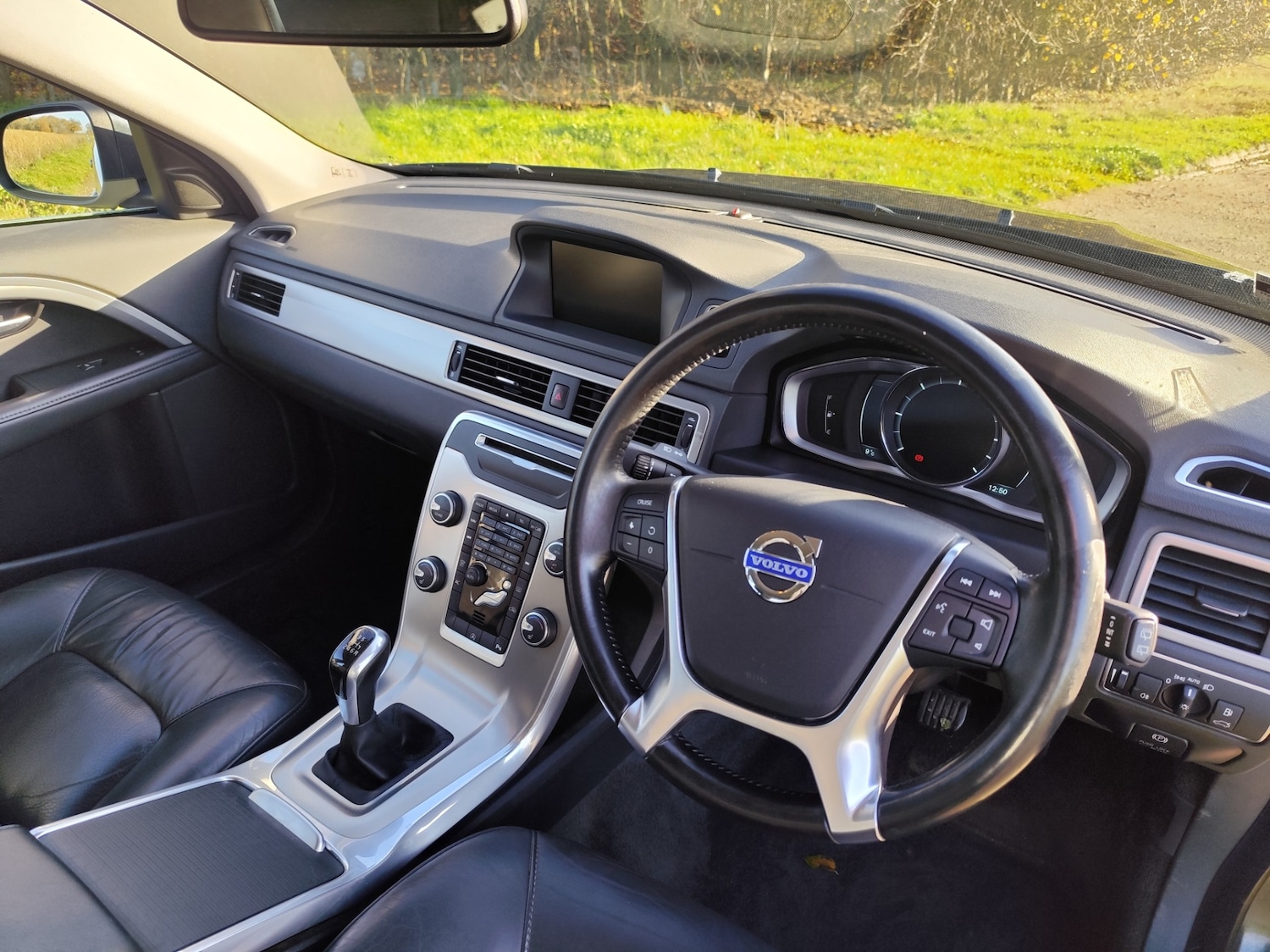 Used Volvo V70 2014 for sale - 76778078: Photo 14