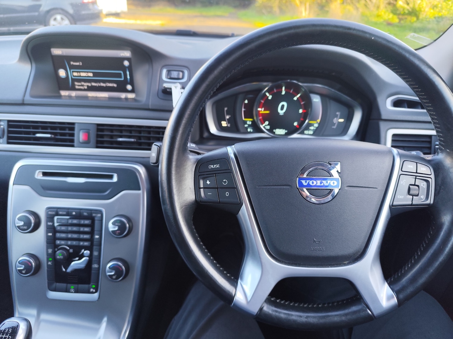 Used Volvo V70 2014 for sale - 76778078: Photo 15