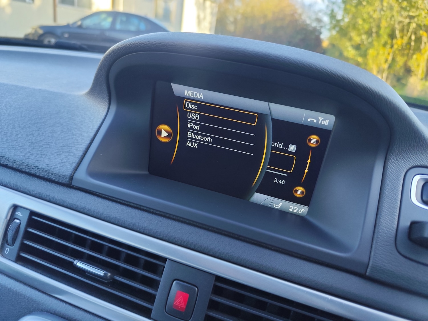 Used Volvo V70 2014 for sale - 76778078: Photo 29