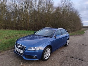 Used Audi A4 2011 for sale - 77491799: Photo