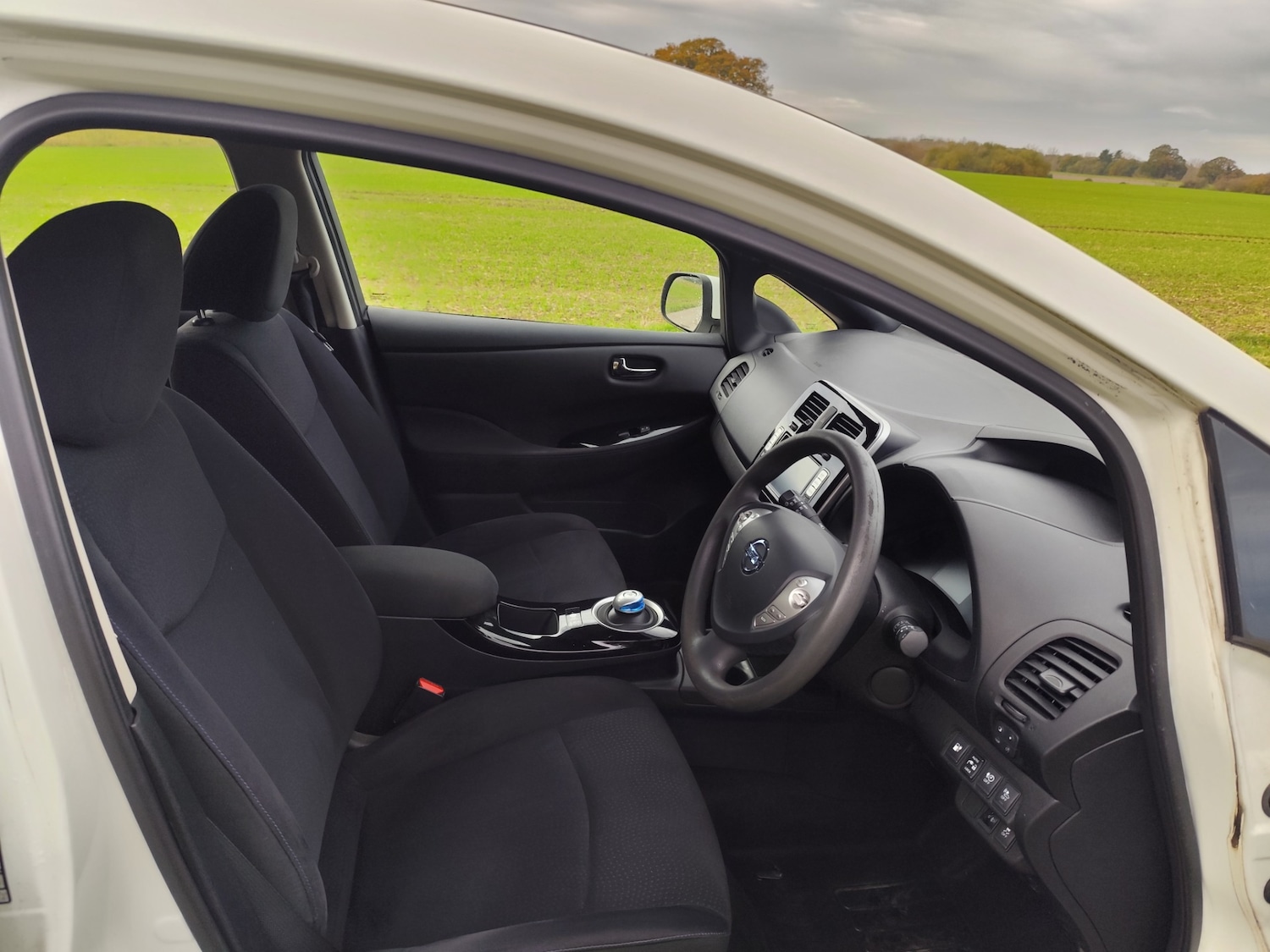 Used Nissan Leaf 2017 for sale - 76554393: Photo 16