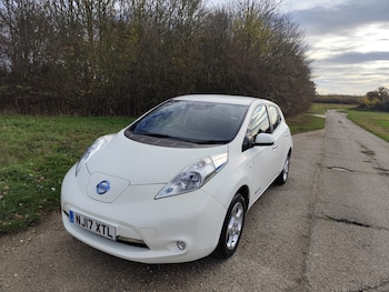 Used Nissan Leaf 2017 for sale - 76554393: Photo