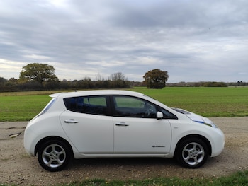 Used Nissan Leaf 2017 for sale - 76554393: Photo